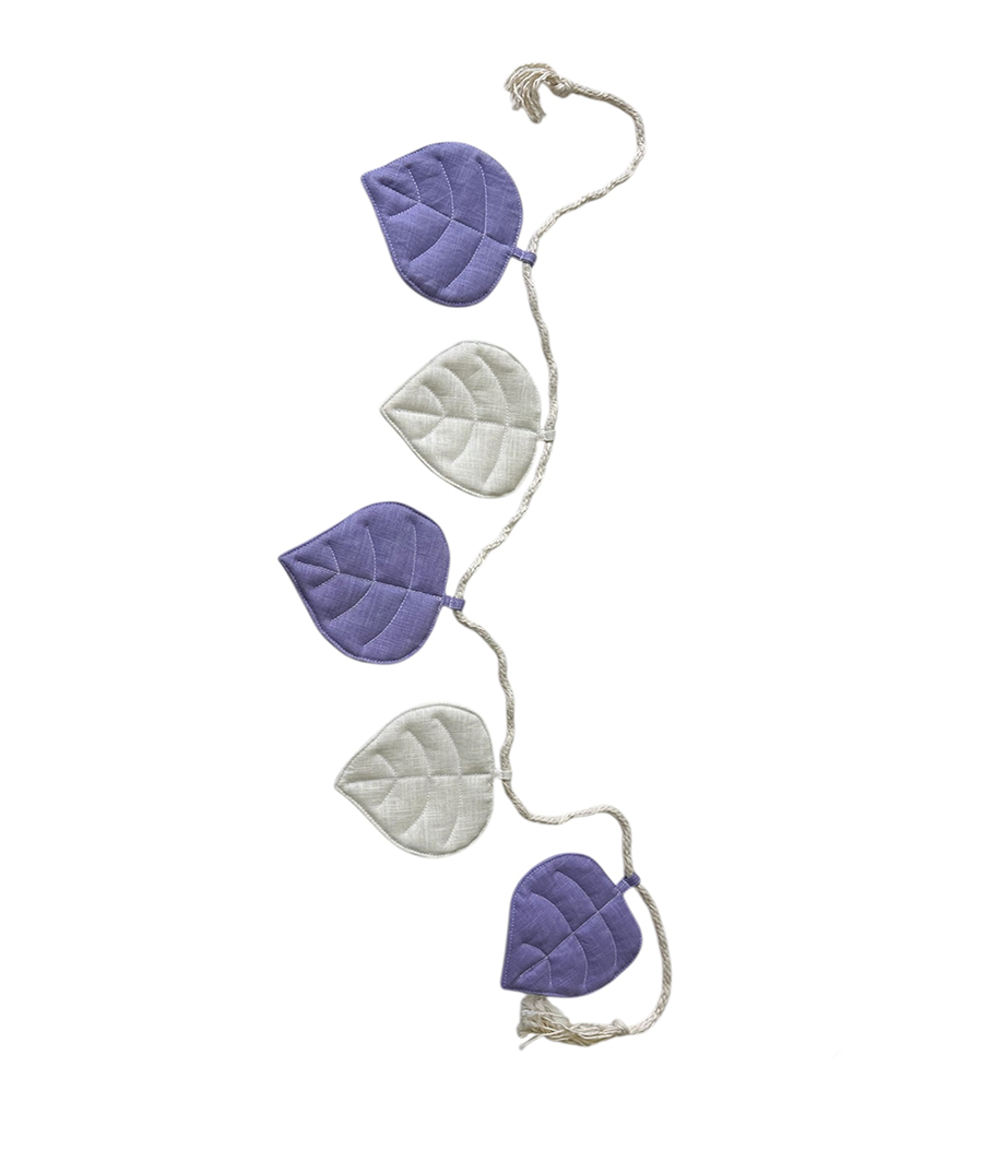 girlanda -listići ljubičasto bijela