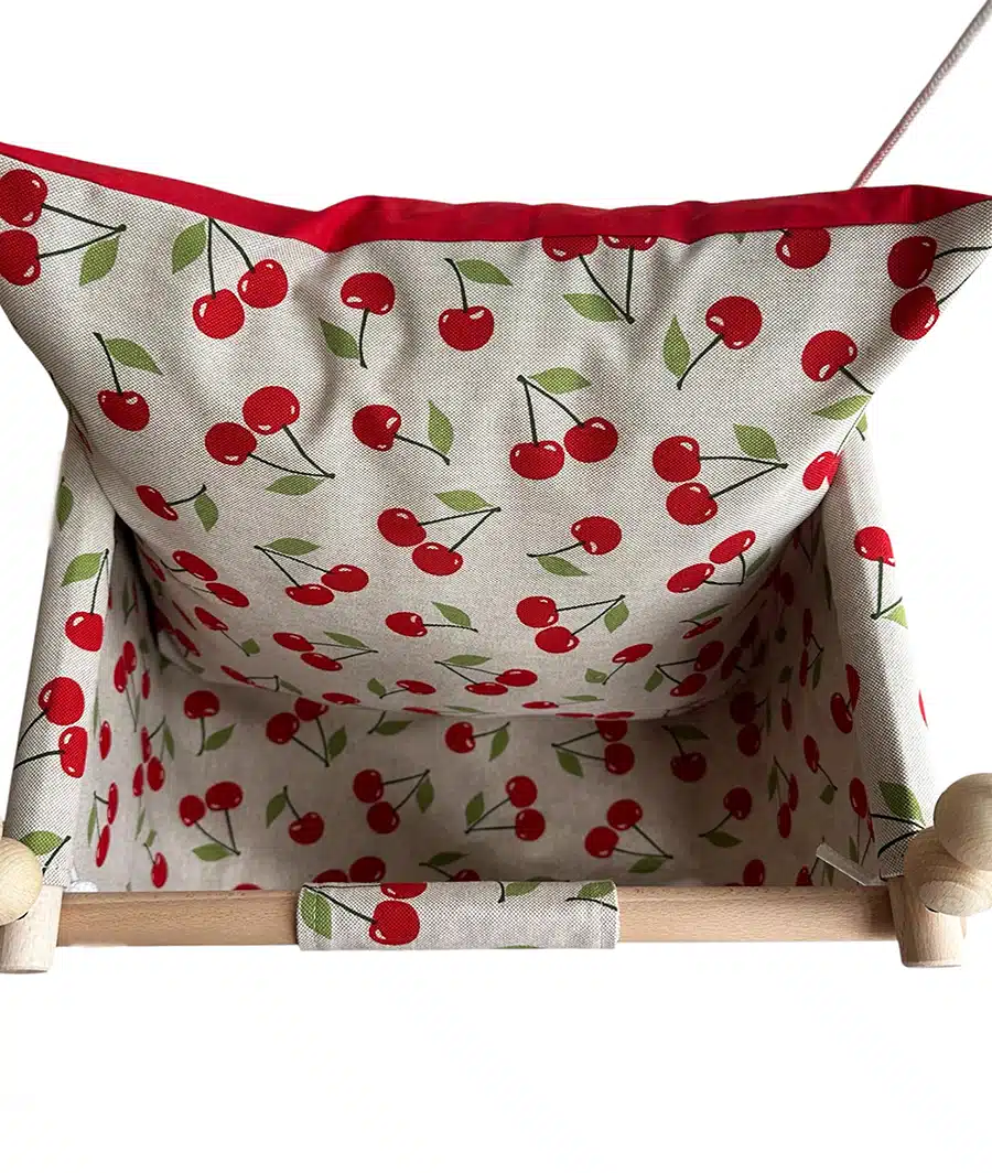 ljuljačka za bebe i djecu sa jastukom -trešnje1